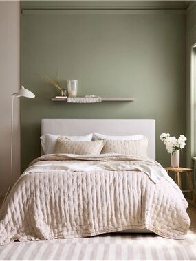 New Quince European Linen Dream Quilt Set King/Cal King - Sand MSRP $234.00